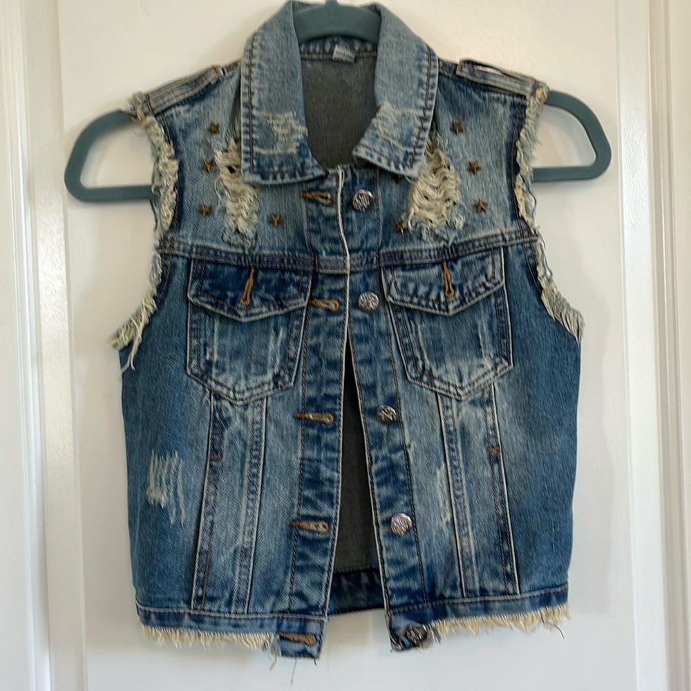 Unbranded raw edge jean jacket size xs